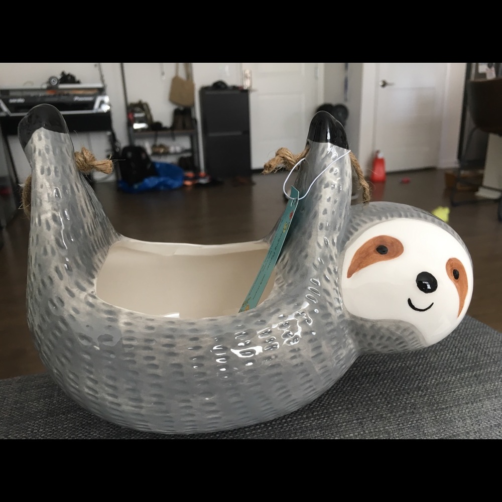 Urban outfitters hanging sloth planter